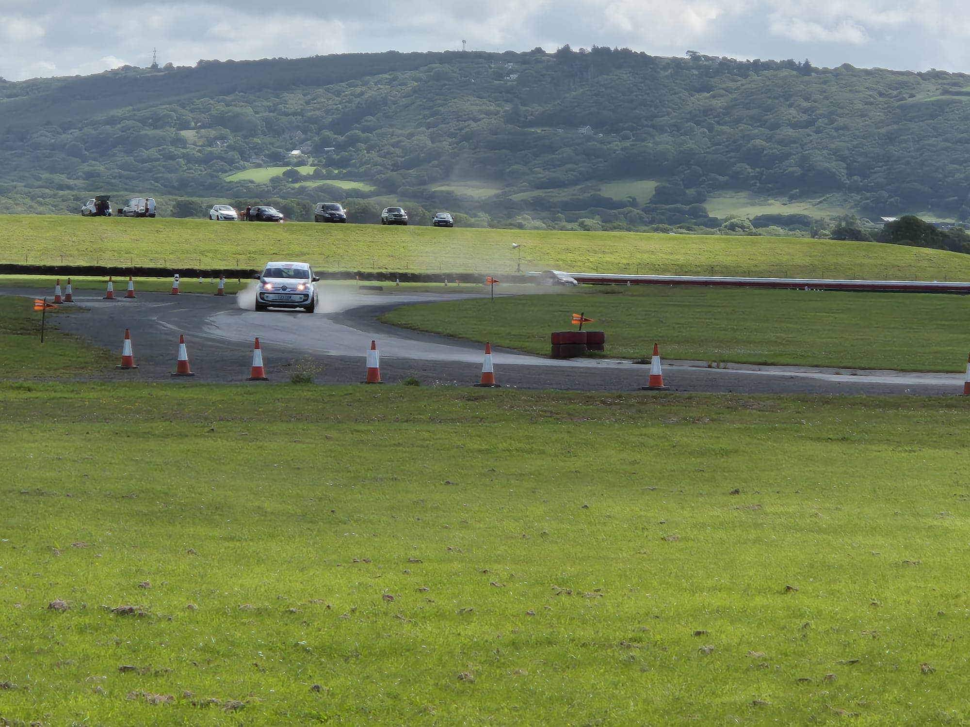 It's a Win for Charlie at Pembrey Race Circuit-Rd 4 of English Championship